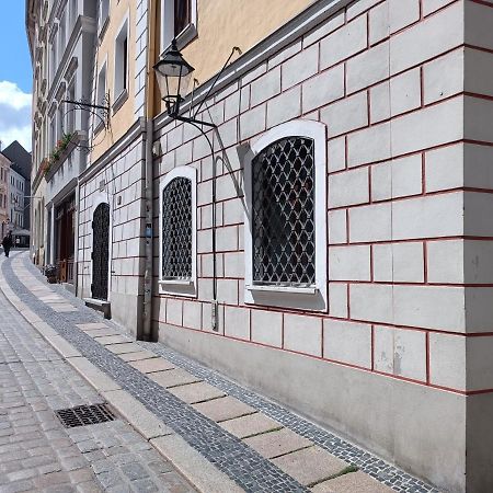 Filmap- Charmante Kreuzgewoelbe-Whg Im Herzen Der Altstadt-Ideal Fuer Paare & Geschaeftsreisende Görlitz Extérieur photo