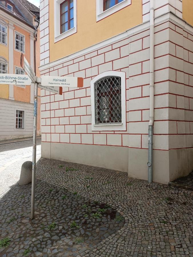 Filmap- Charmante Kreuzgewoelbe-Whg Im Herzen Der Altstadt-Ideal Fuer Paare & Geschaeftsreisende Görlitz Extérieur photo